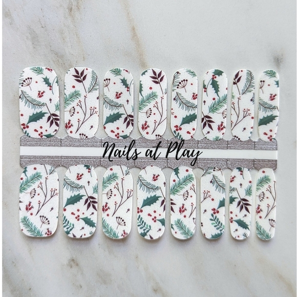 5 for $15 Nail Wraps- Holly n Pine - Picture 2 of 3